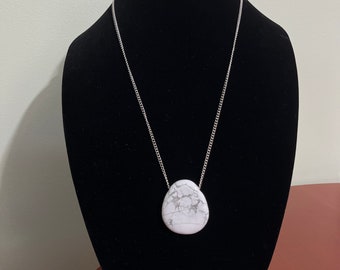 Silver Chain Necklace with Howlite Marble Stone