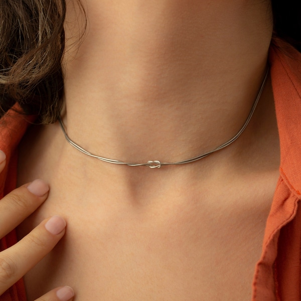 Liebe Knoten Halskette, doppelte Kette Knoten Halskette, Knoten Choker, Silber Minimalist Halskette, Weihnachtsgeschenk für ihre Mutter, Muttertagsgeschenk