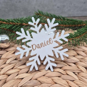 Platzkarte Schneeflocke aus Holz | Geschenkanhänger Weihnachten | Tischdeko Weihnachten | Tischkarten Weihnachten | Weihnachtsdeko