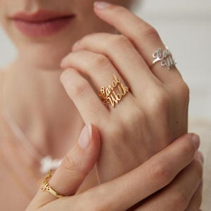 Anillo con nombre personalizado, anillo de plata S925 con letras, anillo secreto de tocador de amor de generación, anillo de cola de graduación con nombre DIY