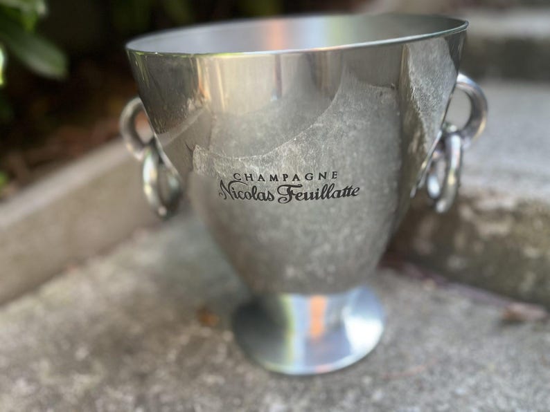 Cubo de champán de peltre con forma de copa de Nicolas Feuillatte imagen 9