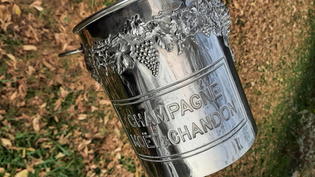 Lot De 2 Seaux à Champagne Anciens Moët & Chandon - Rouge - Idéal Pour Bar Et Collection