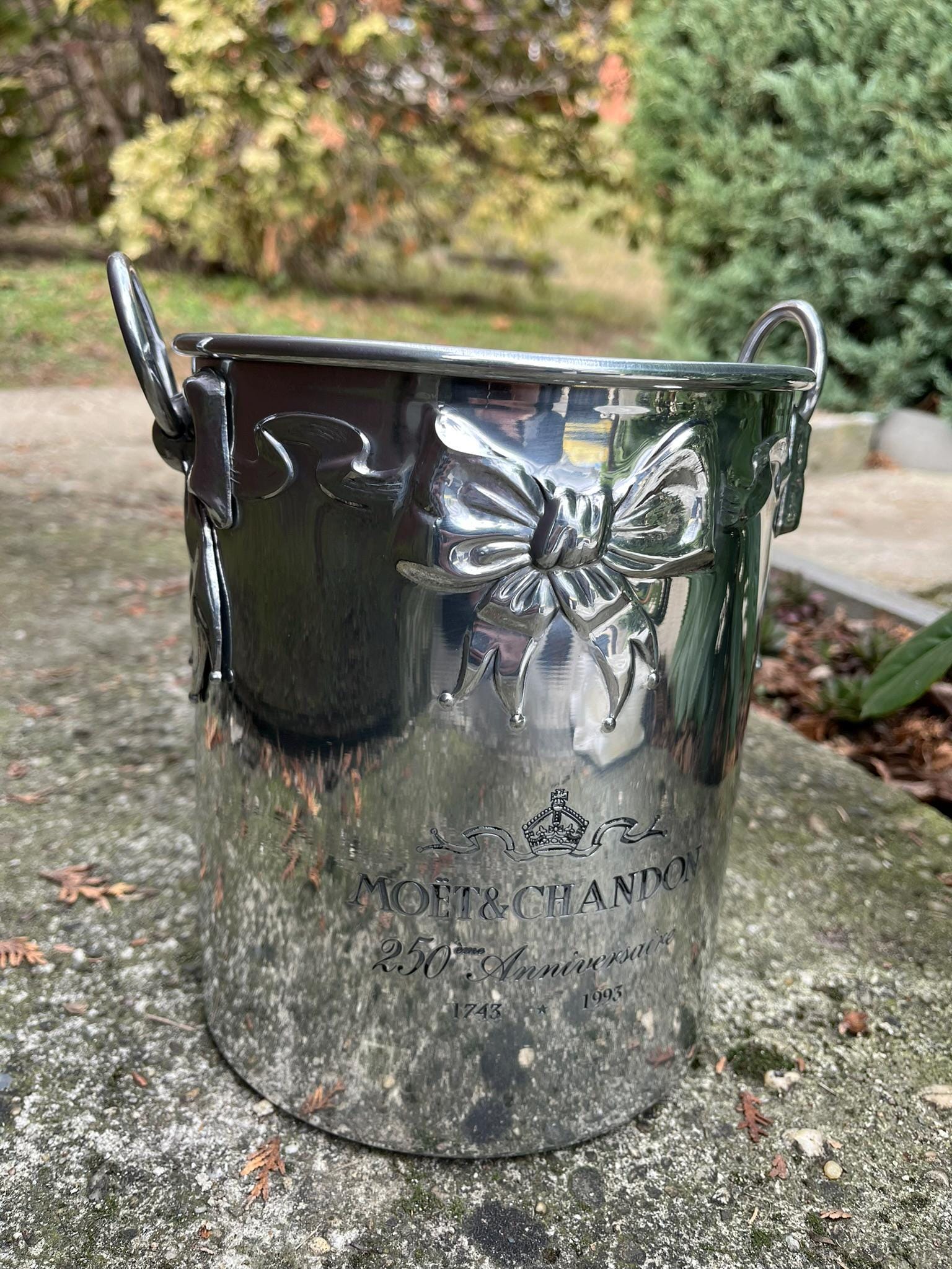モエ・エ・シャンドン 250周年記念限定アイスバケツ – ヴィンテージ