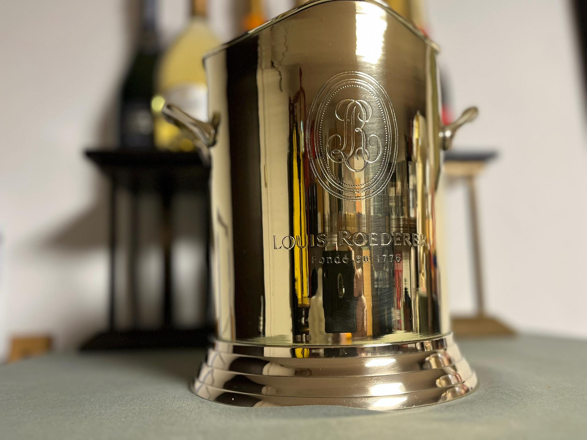 Seau à champagne Vintage Louis Roederer Champagne Bucket Cooler Gold Finish | eBay