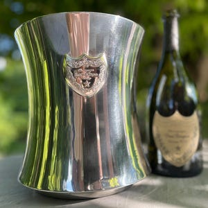 DOM PÉRIGNON PEWTER Ice bucket cooler with metal shield by Martin Szekely for Moet Chandon Millésime Made in France by Orfèvrerie d’Anjou