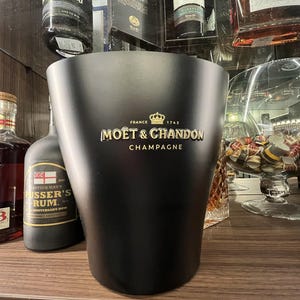 Moët & Chandon Champagne Gold Black Ice Bucket Limited Edition – also suitable for chilling a magnum bottle