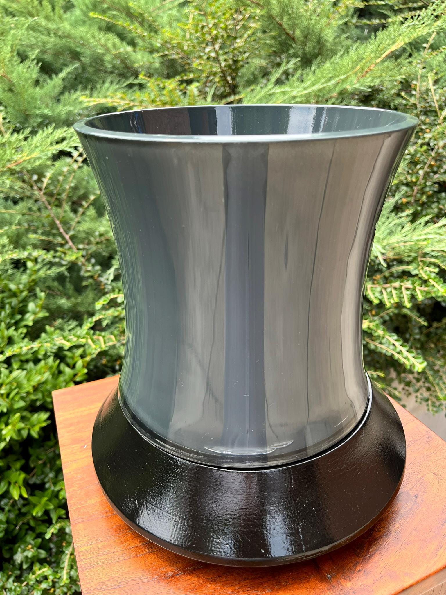 改装されたドン・ペリニヨンのプラスチック製ドリンククーラー、木製