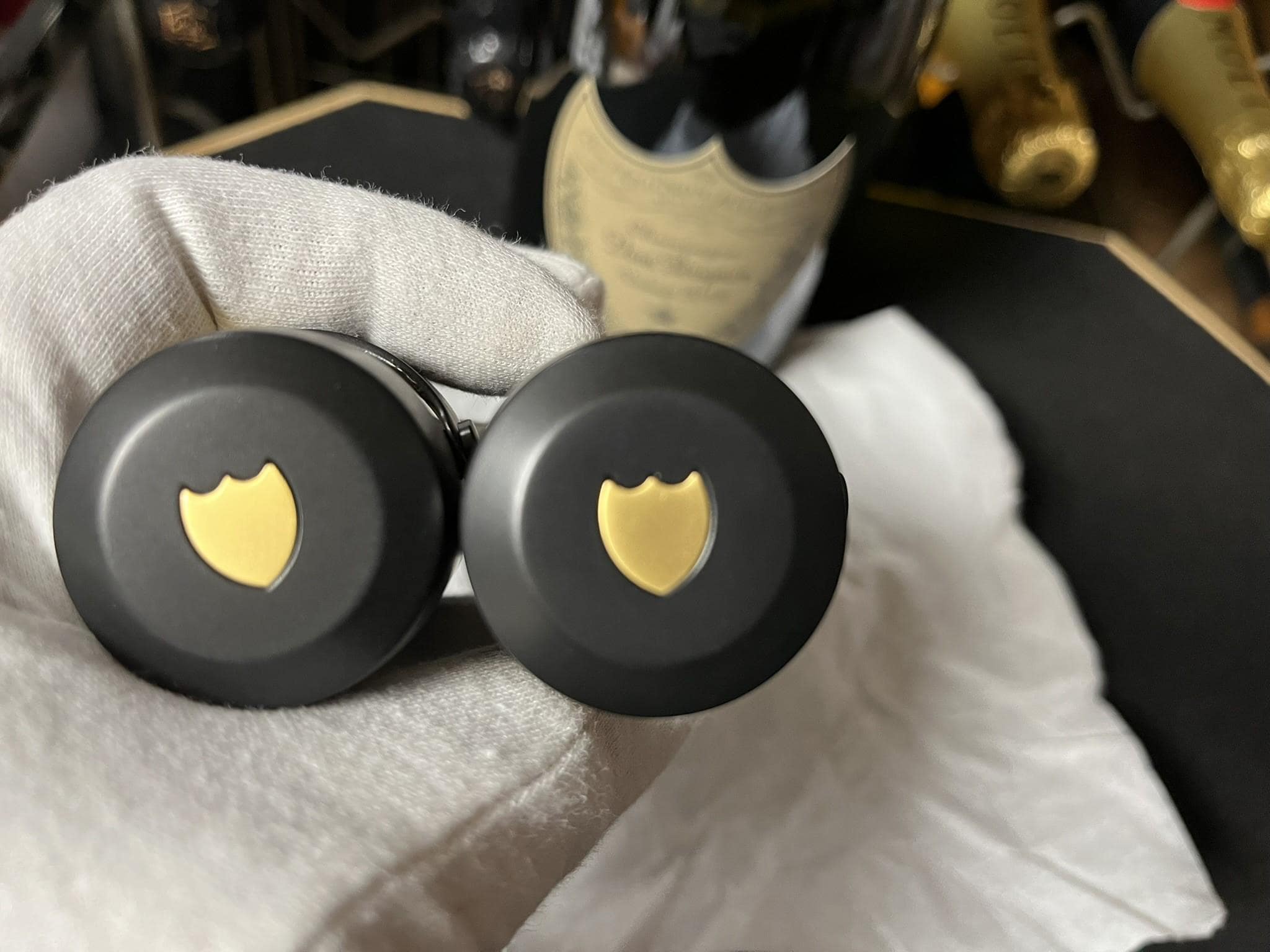 DOM PÉRIGNON シャンパンボトルストッパー（2個セット、Martin Szekely