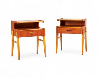 2x Teak Wood Mid Century Nightstands from the 1950s-1960s.