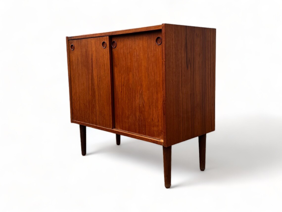 Sideboard Chest of Drawers With 2 Sliding Doors Mid Century