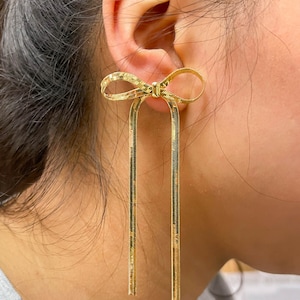 14K Gold Filled Bow Stud earrings, herringbone bow earrings, light weight earrings, fun earrings, gold earrings gift for her valentines gift