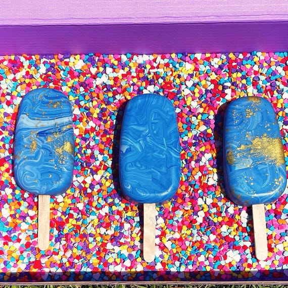 Blueberry Balsamic Cakepop