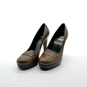 Stuart weitzman Size 7 brown leather pumps