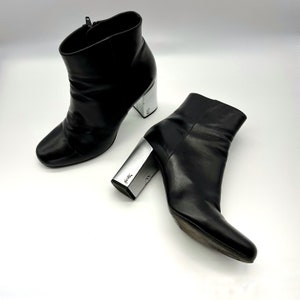 Yves Saint Laurent Vintage Size EU38 Vintage Black Leather Boots