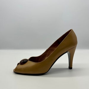 Christian Dior Size EU37 Vintage Tan Leather Pumps