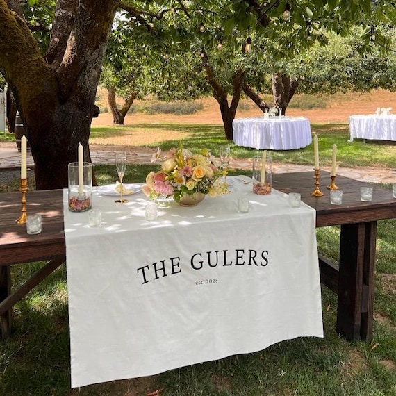 Custom Wedding Table Runner, Sweetheart Table Decor, Custom Sweetheart Table Runner, Wedding Table Decor