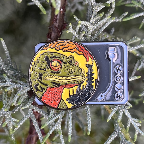 King Gizzard and the Lizard Wizard PetroDragonic Apocalypse SPINNING Record Player Pin LE