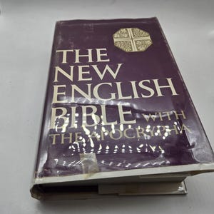 The New English Bible with Apocrypha HC VTG Book 1970