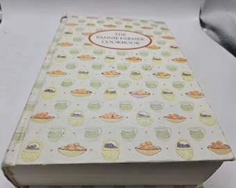 Vintage 1979 The Fannie Farmer Cookbook Hard Cover Knopf New York 12th Edition