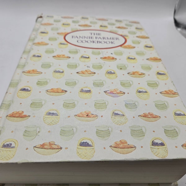 Vintage 1979 The Fannie Farmer Cookbook Hard Cover Knopf New York 12th Edition