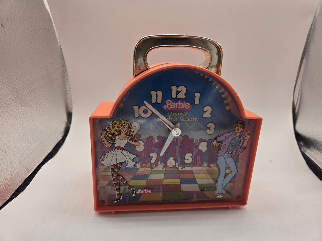Montre Barbie Mattel 2001 à Quartz – Cadran Tournant Pivotant – Neuve Avec étiquettes