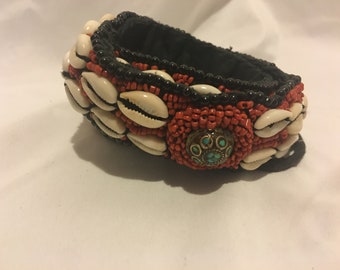 Vintage Cowrie Shell Seashell Turquoise Beads Hand Beaded  display picture 2