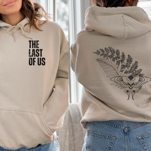 The Last Of Us Sweatshirt | TLOU | Ellie And Joel Shirts | The Last Of Us Shirt | Video Game Shirt | Apocalypse | Ellie And Joel | Zombie T