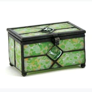 Eternal Meadow Small/KEEPSAKE Chest For Ashes - Funeral Urn with FREE Matching Memorial Evite Template