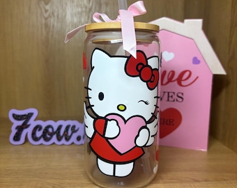 Taza de vestir con diseño de ángel gatito/Hello Kitty con guiño de ojo para San Valentín/vaso de café/lata/bebible