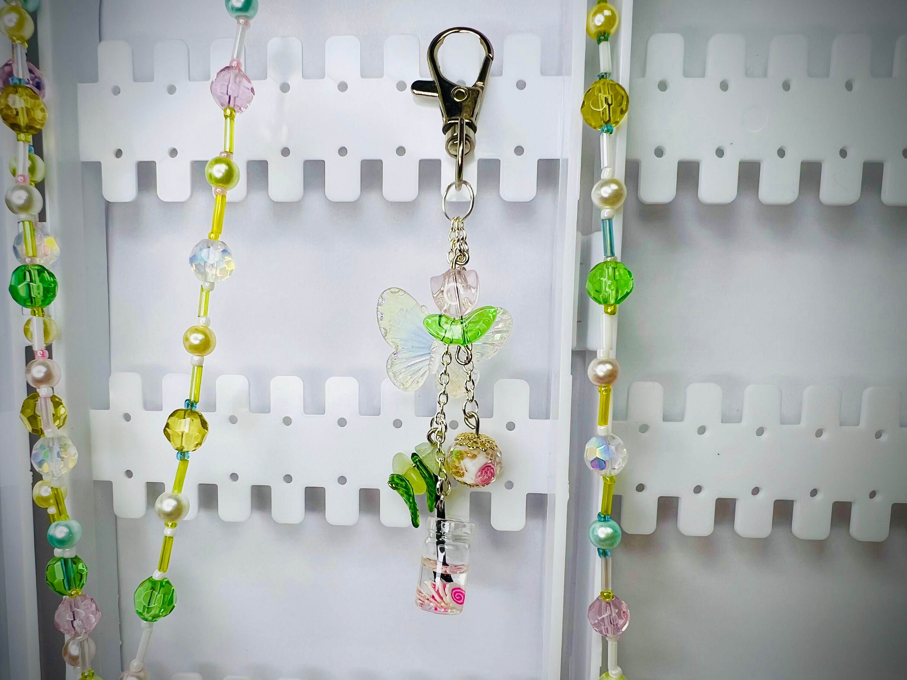 Tropical Juice Drinks Keychains With Milk Tea & Fruit Cocktails Charm