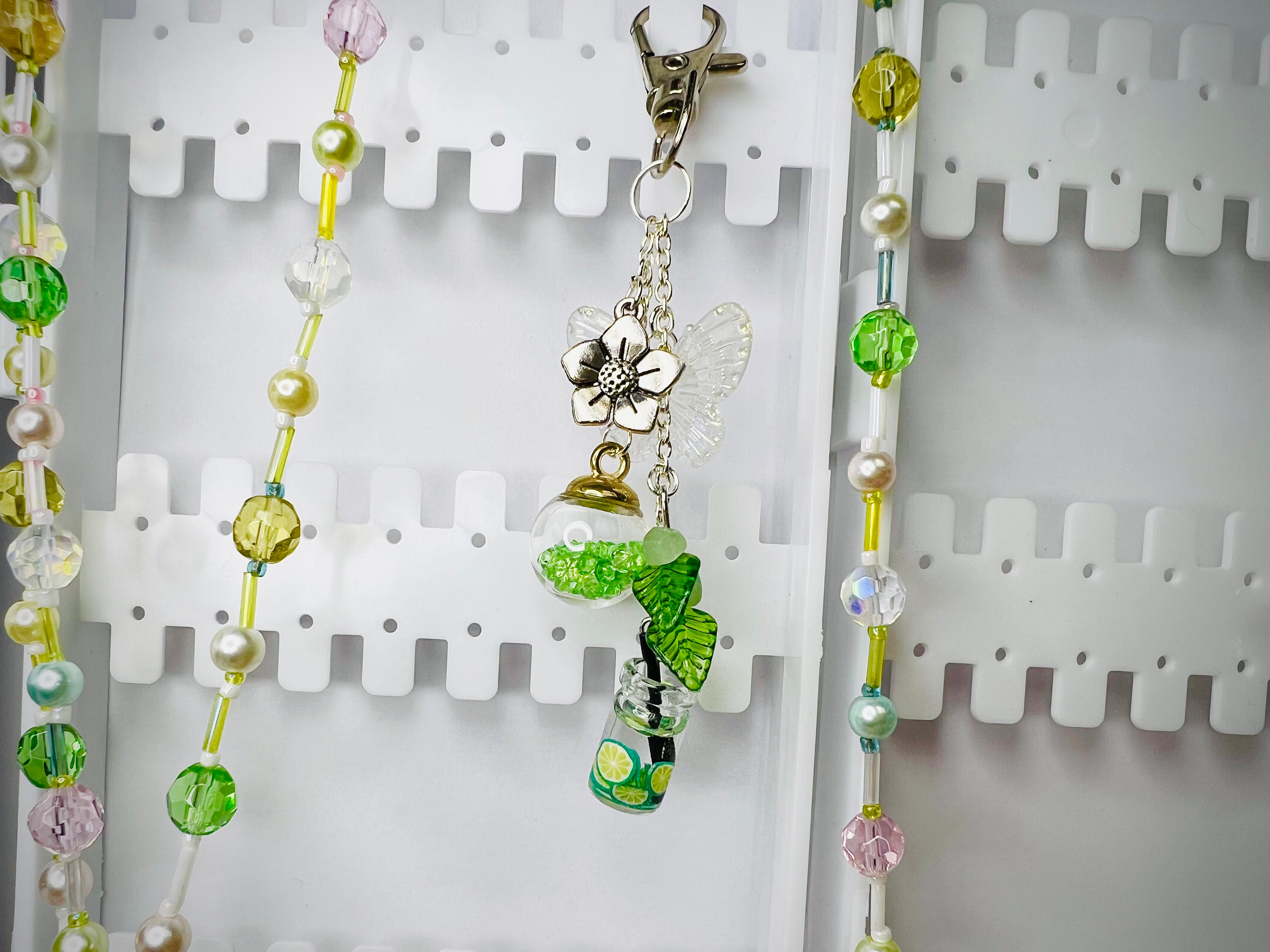 Tropical Juice Drinks Keychains With Milk Tea & Fruit Cocktails Charm