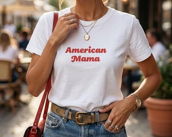 Maglietta American Mama per il 4 luglio, Maglietta per il 250° anniversario degli Stati Uniti, Maglietta patriottica per mamme, Maglietta per il Giorno dell'Indipendenza 2026, Maglietta America rossa, bianca e blu