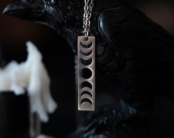 Collana con fasi lunari in argento / Ciondolo lunare minimalista