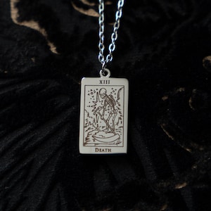 Collier en argent et carte de tarot de la mort en acier inoxydable