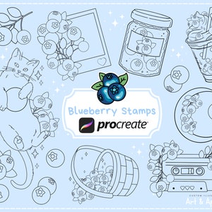 Pode incluir: Um conjunto de 10 selos digitais com designs de mirtilos, incluindo um gato, um frasco, um copo, uma cesta, uma fita cassete e uma lua crescente. Os selos são delineados em preto e são projetados para uso com o aplicativo Procreate. O texto "Blueberry Stamps" e "Procreate" está incluído na imagem.