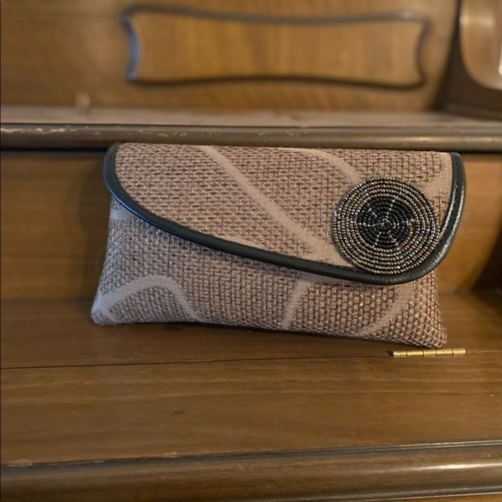 ビンテージビーズ　クラッチバッグ ヴィンテージビーズフラワークラッチバッグ - Etsy 日本