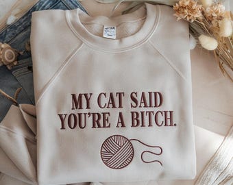 刺繍入り皮肉な猫好きTシャツ、エッジの効いたユーモアグラフィックTシャツ