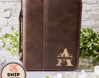 Couverture de la Bible en cuir gravée personnalisée avec fermeture à glissière, couverture de livre de la Bible en cuir noir personnalisée pour homme et femme