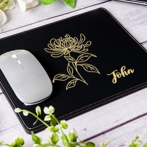Personalized Engraved Birth Flower Leather Mouse Pad, Customized MousePad, Coworker gift, Boss Gift, Office Gift, Gift For Mom, Gift For Dad