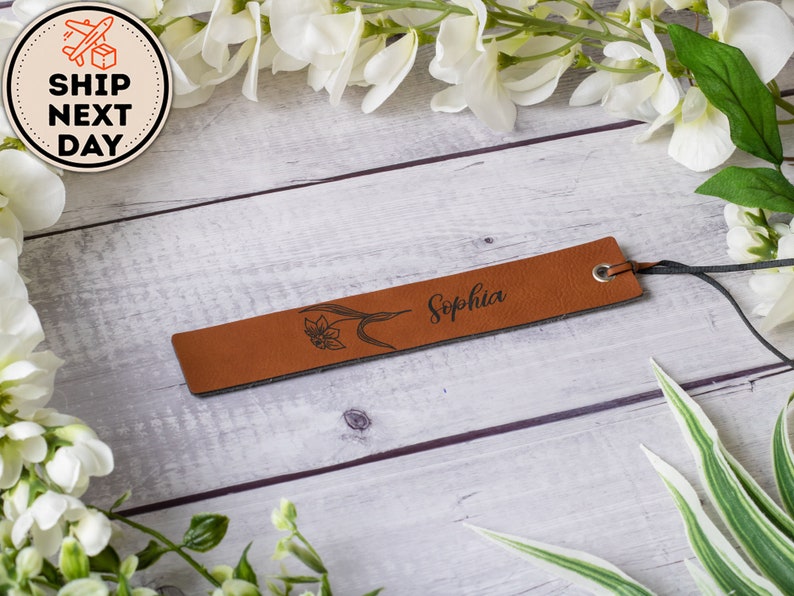 Personalized Leather Birth Flower Bookmark, Custom Engraved Quote & Initials Bookmark, BookWorm and Book Lover Gift, Birth Flower Gift Rawhide