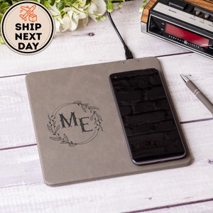 Personalized Leather Charging Mat, Leather Charger Mat, Custom Charging Pad, Wireless Phone Charger, Coworker Gift, Office Gifts, Boss Gift