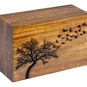 Handcrafted Wooden Memorial Urn – Elegant Tree of Life Keepsake Box for Ashes, Personalized Remembrance Container, Funeral Tribute Gift