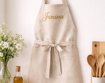 Delantal personalizado con nombre | Regalo para mamá o novia | Delantal de cocina bordado para mujer | Delantal de cocina a medida