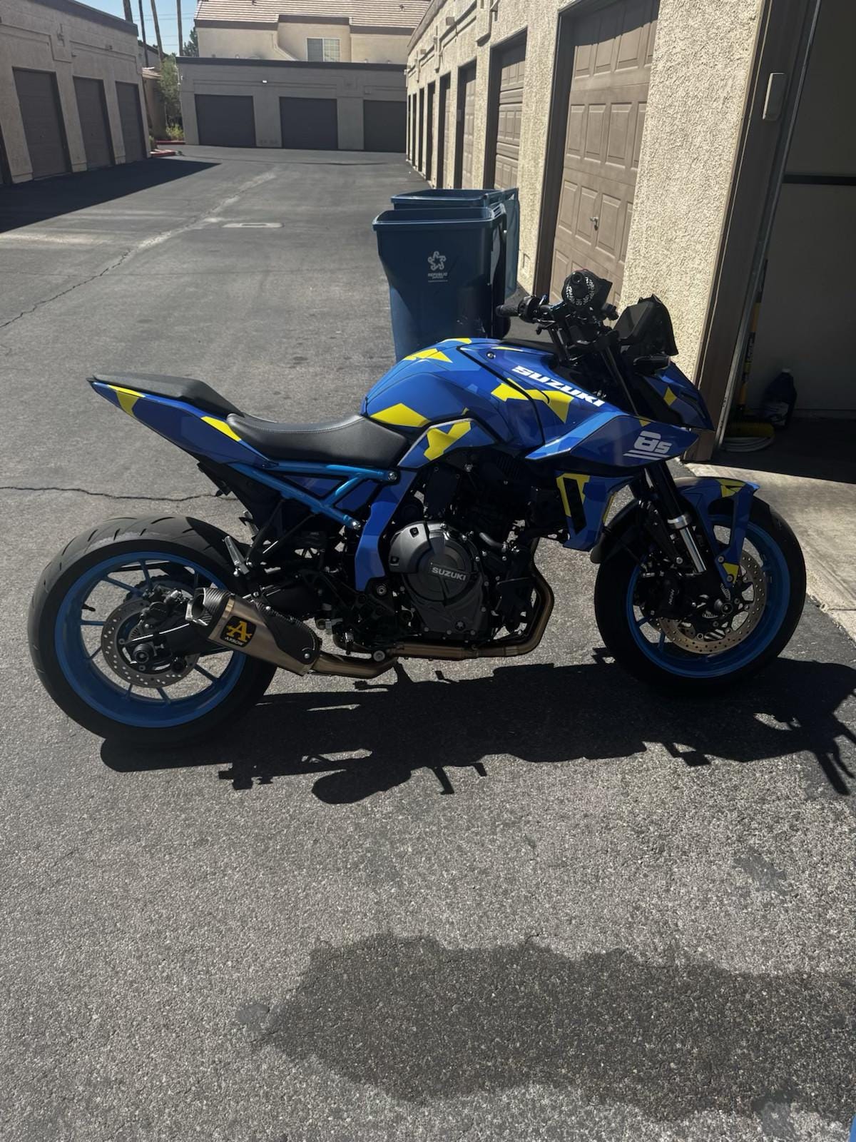 Custom Suzuki GSX8S 2023-2024 Camo Graphic Kit - High-quality