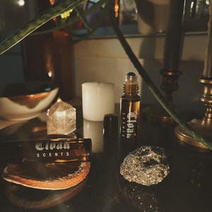 Cloak Scents - BLACK REFRACTION - Roller Bottle Blend