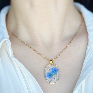 Forget-Me-Nots Blue Flower Necklace Handmade Dried Real Flower Pressed Pendant Resin Flower Pendant For Women Floral Necklace Resin For Her