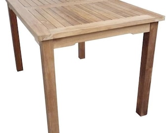 Teak- Tisch mit 8 cm festen Beinen