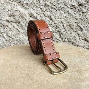 Ceinture en cuir marron, ceinture fait main, ceinture pour homme et femme, ceinture de qualité, ceinture pour la rentrée image 2