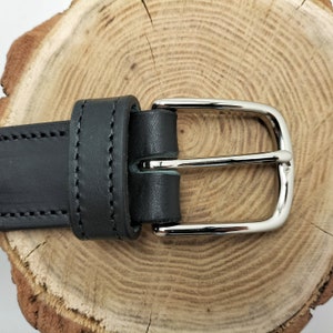 Ceinturon en cuir noir pour homme ou femme, ceinture de qualité fait main en France, accessoire de mode en cuir image 6