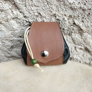 Bourse en cuir personnalisable, porte-monnaie en cuir personnalisable, escarcelle cuir, porte-monnaie bourse, cadeau cuir vert sapin foncé